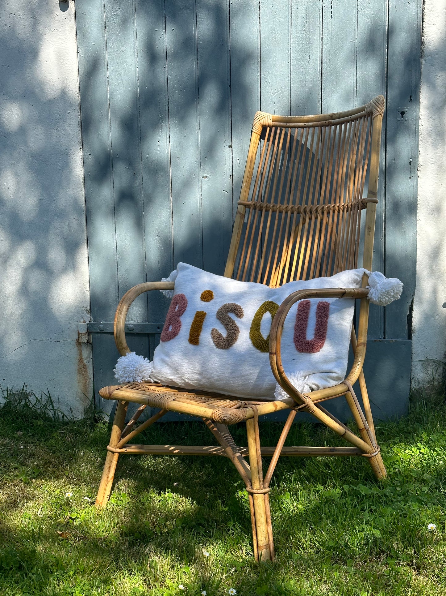 LE COUSSIN "BISOU"