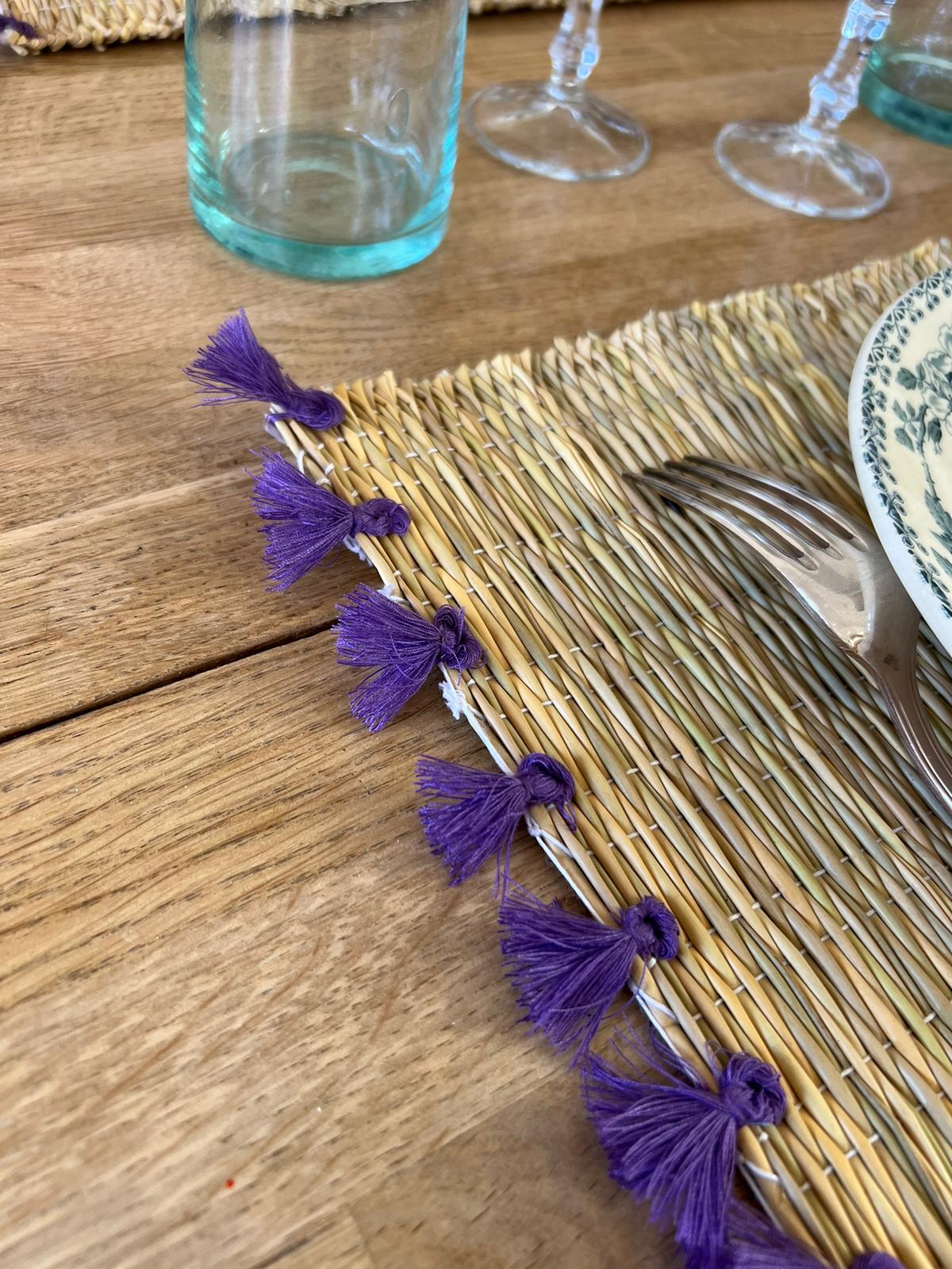 LES DEUX SETS DE TABLE